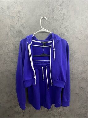 Women's Zip Hoodie and Sweatshort Set in Blue